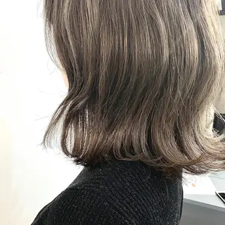 ミディアム カラー レイヤーカット/ 火ノ見🪡のヘアスタイル