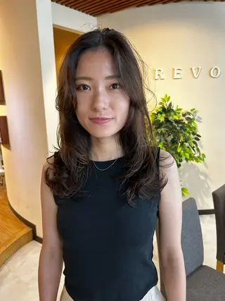 セミロング 透明感/レイヤー/ 武士るな🌿‬のヘアスタイル