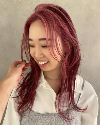 ロング sea's所属・ヒラカホ/矢場町/ ブリーチ/似合わせのヘアスタイル