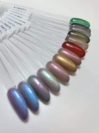 ネイル 透灯 TOUTOU所属・透灯 TOUTOU 🪄のネイルデザイン