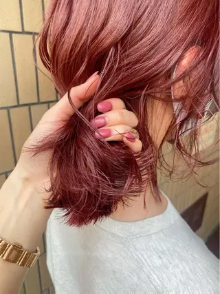 ショート ハイトーンカラー🍑 心斎橋のヘアスタイル