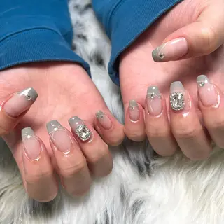 ネイル Laki nailのネイルデザイン