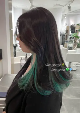 ロング カラー 🤍透明感カラー ソメヤナナ 🤍のヘアスタイル