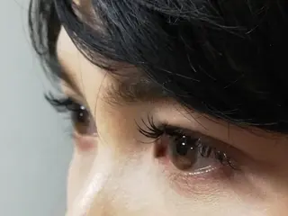 マツエク・マツパ angelux 所属・完全個室サロン🌹 angelux🌹のマツエク・マツパデザイン