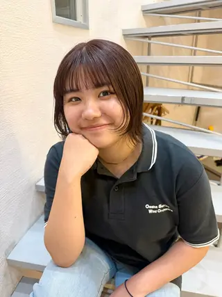 ショート カラー 菊川 愛莉のヘアスタイル