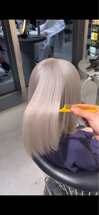 ミディアム ハイトーン特化🤍/ ハルナのヘアスタイル