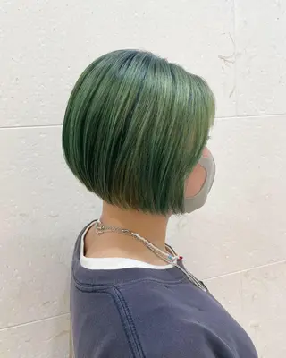 ショート カラー 斉藤 貴也のヘアスタイル