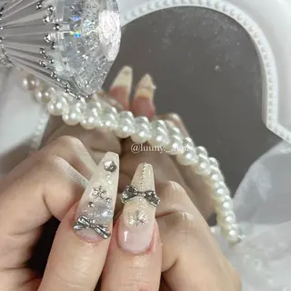 ネイル Luuny nailのネイルデザイン