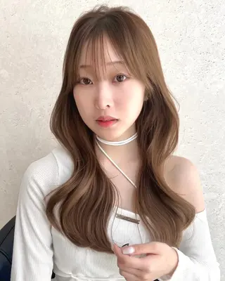 ロング カラー 🌿赤み消しカラー 🌿THEATERのヘアスタイル