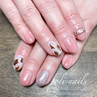 ネイル poli nailsのネイルデザイン