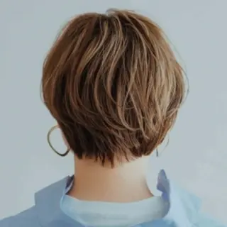 ショート カラー ハイトーン/ボブ/ ハイライト🌱ᩚ涼介のヘアスタイル