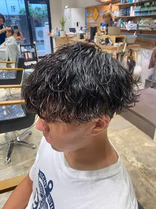 パーマ メンズ 🌴パーマオタク🌴 長谷川　諒佑🌈のヘアスタイル