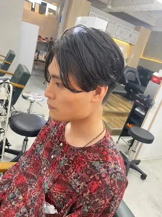 パーマ メンズ 八谷 将平のヘアスタイル