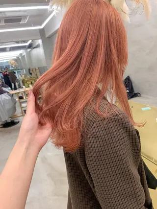 ミディアム カラー ブームボックス所属・🐝ハイトーンカラー hachi🐝のヘアスタイル