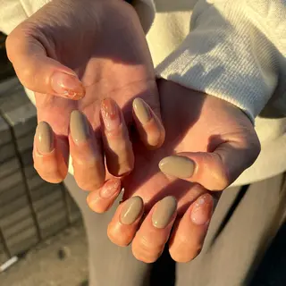 ネイル ritsuna🌙 堺筋本町ネイルサロンのネイルデザイン