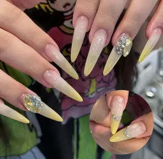 ネイル Pure&Rich Nailのネイルデザイン