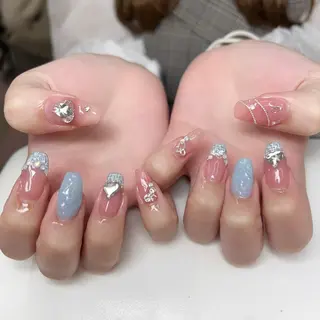 セミロング HEAVEN BEAUTY  & NAIL SALON所属・馬詰 にゅんのネイルデザイン