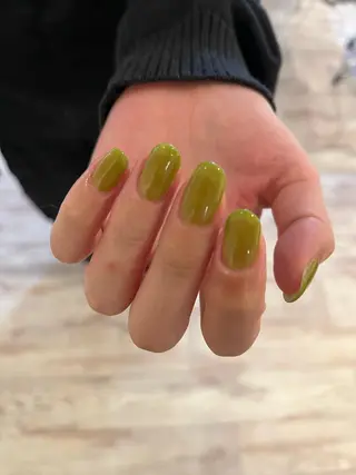 ネイル une／YUKINA 🫧大人nuanceのネイルデザイン