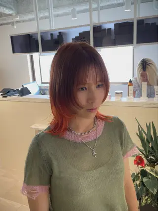 ミディアム Miyamoto Yasuchikaのヘアスタイル