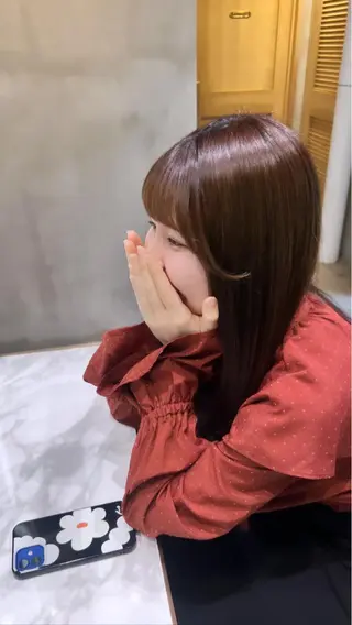 ミディアム ブリーチしたのに 色持ち1.5ヶ月のヘアスタイル