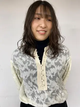 セミロング パーマ steed tokyo所属・KOOKI スティードトーキョーのヘアスタイル