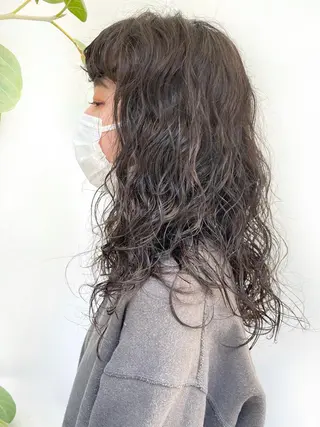 セミロング パーマ 南堀江 möwen ( メーヴェ )所属・mowen RUIのヘアスタイル