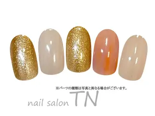 ネイル 矢川 まどかのネイルデザイン