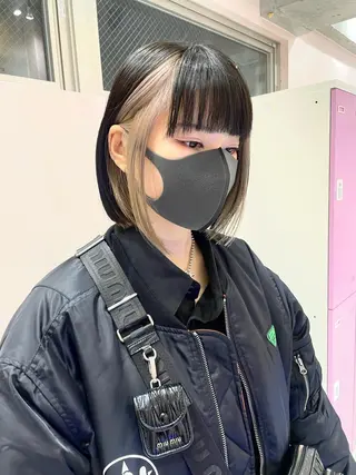 ショート カラー ヘアアレンジ 艶髪 🦋CON🦋のヘアスタイル