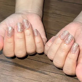 ネイル HENRIETTA NAILSALONのネイルデザイン