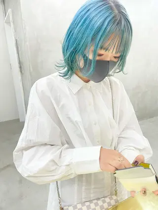 ミディアム カラー yurika☁️ 似合わせ｜レイヤーのヘアスタイル