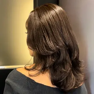 ミディアム レイヤー /髪質改善/ariのヘアスタイル