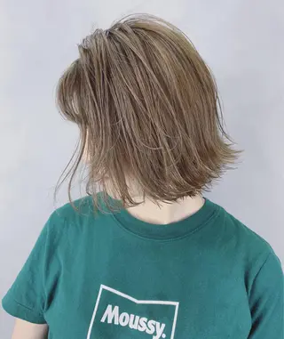 ミディアム 💫カットはなんでも 得意です✂️のヘアスタイル