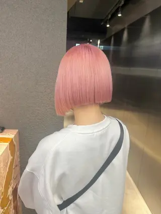 ミディアム カラー ✅ケアブリーチ✅ トヨオカ ノブヒデのヘアスタイル