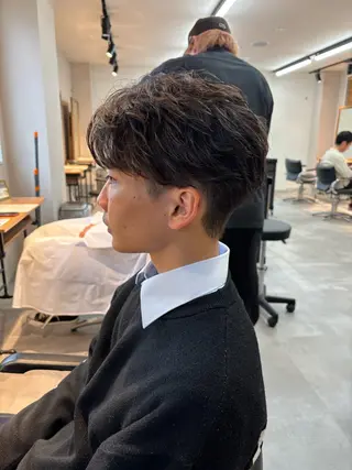 パーマ メンズ フェザーパーマ/韓国 /メンズカット保立のヘアスタイル