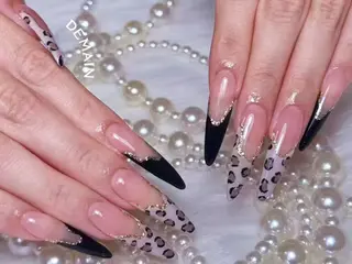ネイル DEMAIN- 🌹のネイルデザイン