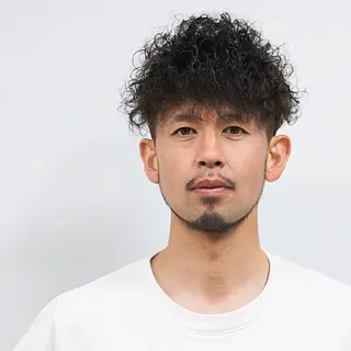 ショート パーマ メンズ HAIR AVENUE benkei 出戸店所属・メンズヘア専門 ウタカユウキのヘアスタイル