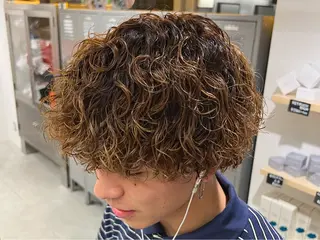 パーマ メンズ is by fifth所属・fifth 山中達也のヘアスタイル