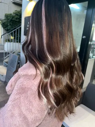 セミロング カラー ✨最安値✨エクステ カラー🌼つきな🌼のヘアスタイル