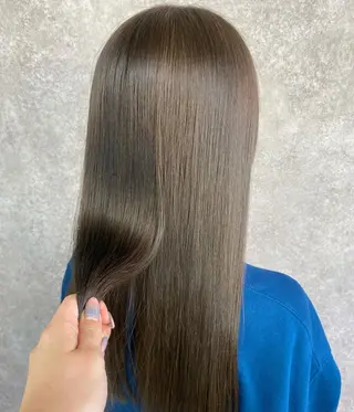 ロング カラー UNDER vr 【アンダーバー】のヘアスタイル