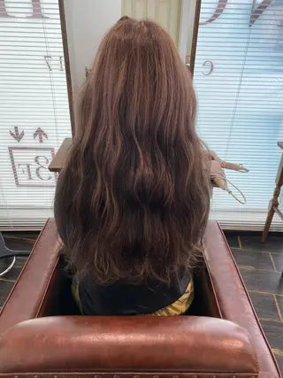 ロング 田中 優のヘアスタイル