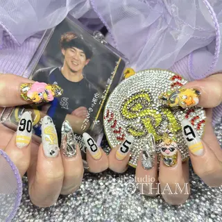 ネイル Nail Studio GOTHAM所属・高円寺駅からすぐ🌈 ネイルGOTHAMのネイルデザイン