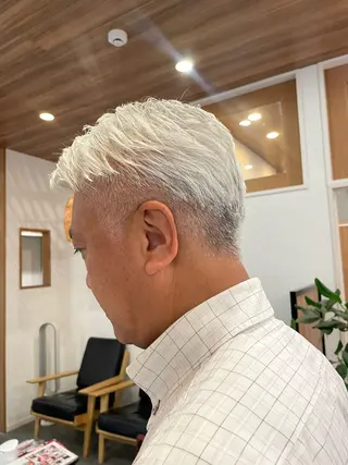 ショート ボブ ホノカのヘアスタイル