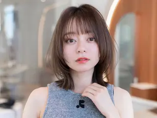 ミディアム カラー 🉐レイヤー/塩見 弘樹🉐渋谷のヘアスタイル