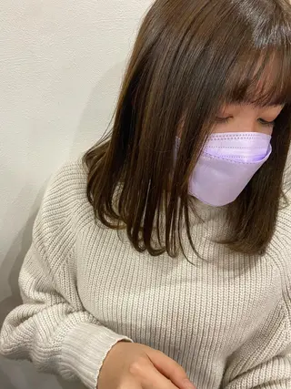 ミディアム 阿津坂 美空のヘアスタイル