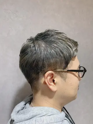 ショート カラー メンズ 當間 大知のヘアスタイル