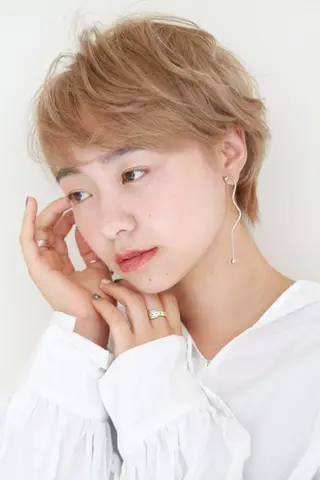 ショート カラー 三ツ井凌 【ヘアケアサロン】のヘアスタイル