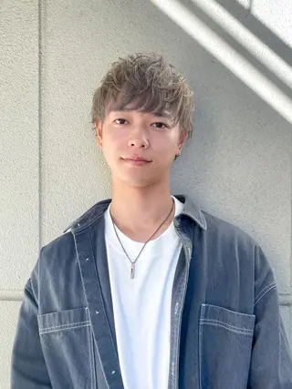 ショート カラー メンズ ボブ/レイヤー/ メンズ/池澤慎人のヘアスタイル