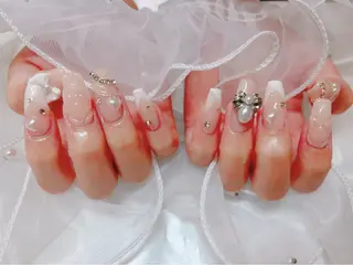 ネイル Piacere所属・Piacere 絵美のネイルデザイン