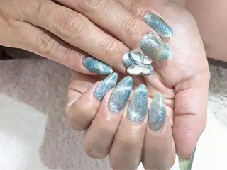 ネイル e.nail所属・和賀井 恵理のネイルデザイン