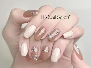 ロング H3 ネイル サロンのネイルデザイン